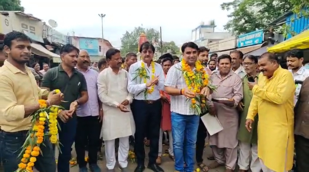 स्वच्छता सर्वेक्षण-2024-2025 में मध्यप्रदेश में सीहोर नगर पालिका अव्वल, ढोल नगाड़े बजाकर मनाई खुशियां