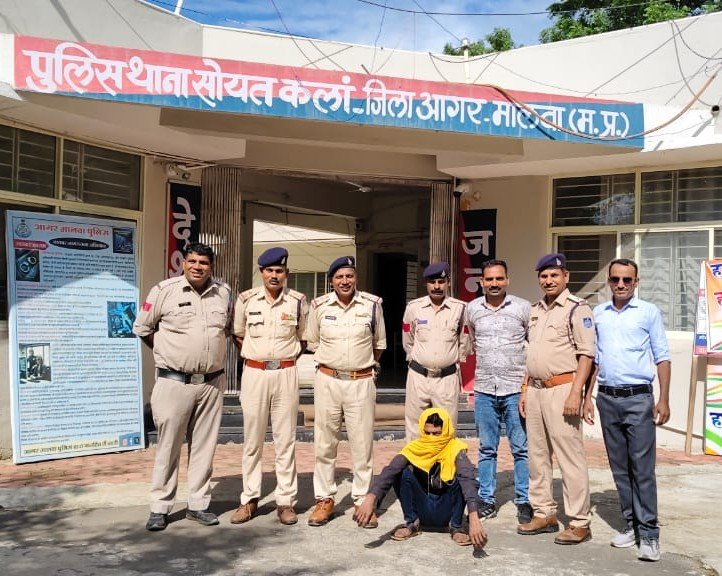 अंधे कत्ल का पुलिस ने किया खुलासा, मृतक ने गलत काम करने से किया मना तो उसकी इंट मारकर हत्या कर दी