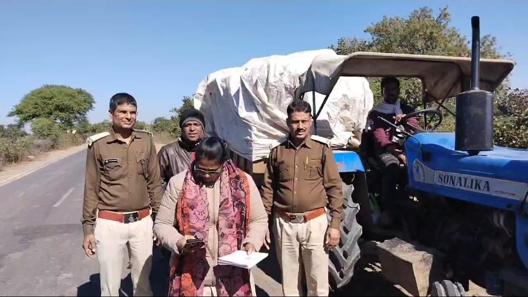 वन विभाग की उड़न दस्ते टीम ने अवैध लकड़ी का परिवहन करते हुए ट्रैक्टर को पकड़ा, कार्रवाई जारी