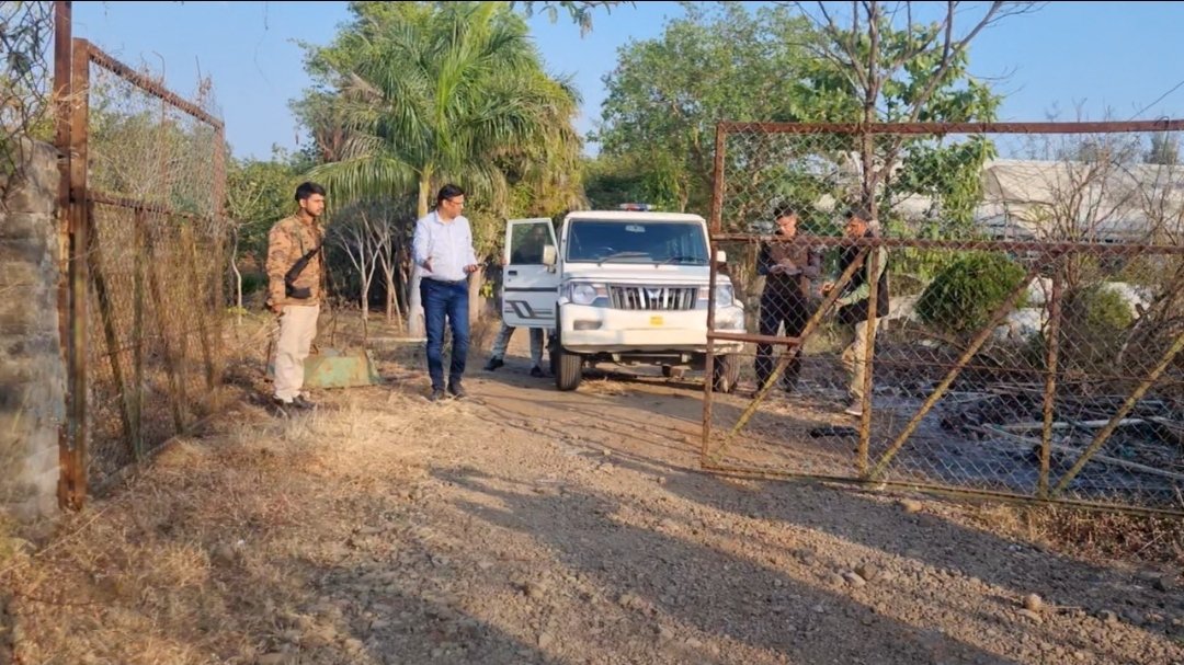 आगर मालवा में नारकोटिक्स डिपार्टमेंट का छापा, 10 करोड़ रुपए के करीब का नशीला पदार्थ किया जप्त, पौधों की नर्सरी की आड़ में बड़े पैमाने का तस्करी का काम