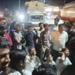 तनोडिया और पालखेड़ी में बिजली कटौती से आक्रोश: ग्रामीणों ने इंदौर-कोटा हाईवे पर दो जगह किया चक्का जाम, हनुमान चालीसा का पाठ भी किया शुरू